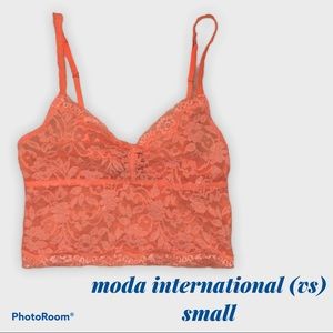 3/$30 NWOT MODA lace bralette